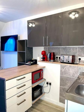 Crescent Loft Apartment - 1 bed